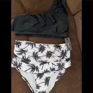 COPY - NWT bathing suit